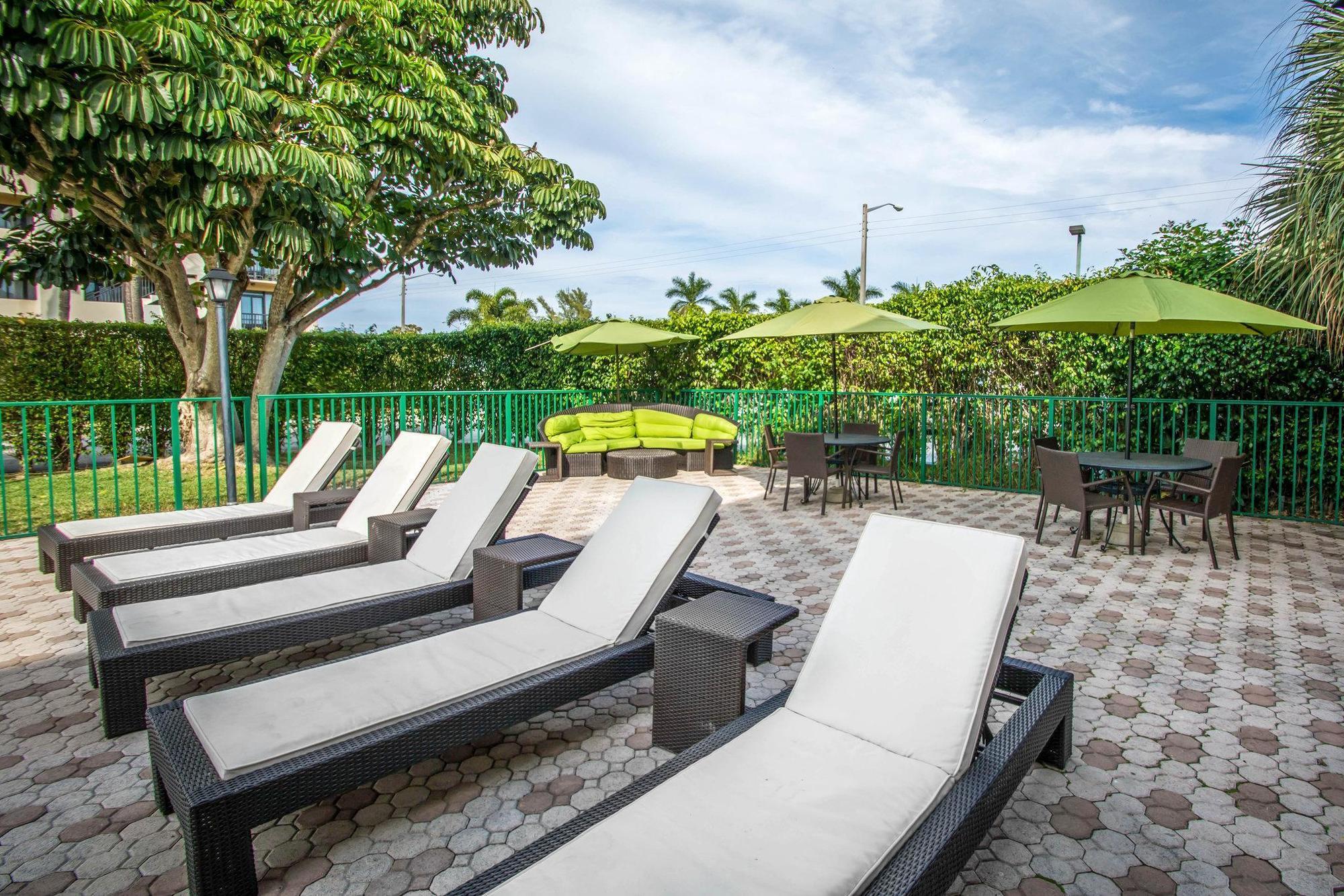 Quality Inn Boca Raton University Area Exteriér fotografie